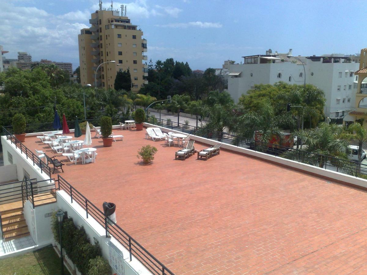 Apartamento Oasis Daire Torremolinos Dış mekan fotoğraf